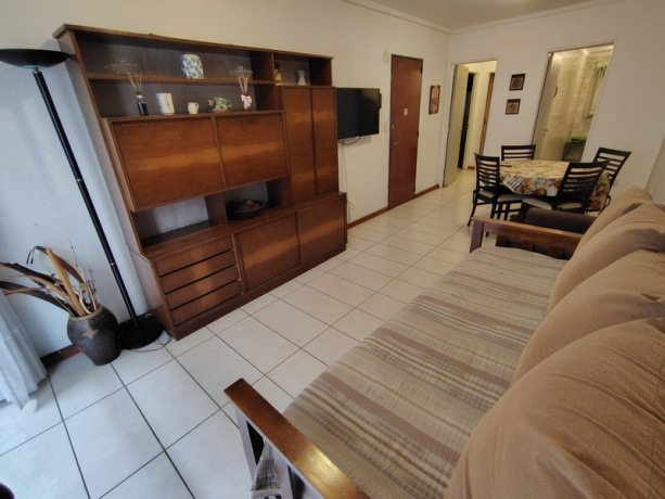 2241 2A Arenales, Mar del Plata 7600, 1 Bedroom Bedrooms, ,1 BathroomBathrooms,Departamento,Alquiler de vacaciones,Paris,Arenales ,2,1001