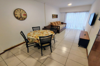 2241 2A Arenales, Mar del Plata 7600, 1 Bedroom Bedrooms, 0 ,1 BathroomBathrooms,Departamento,Alquiler de vacaciones,Paris,Arenales ,2,1001