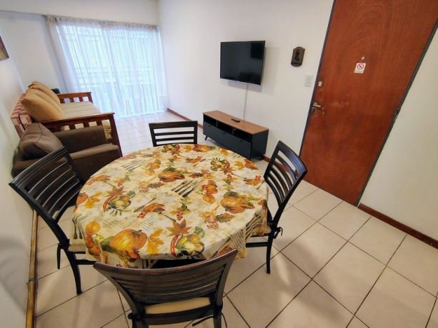 2241 2A Arenales, Mar del Plata 7600, 1 Bedroom Bedrooms, 0 ,1 BathroomBathrooms,Departamento,Alquiler de vacaciones,Paris,Arenales ,2,1001